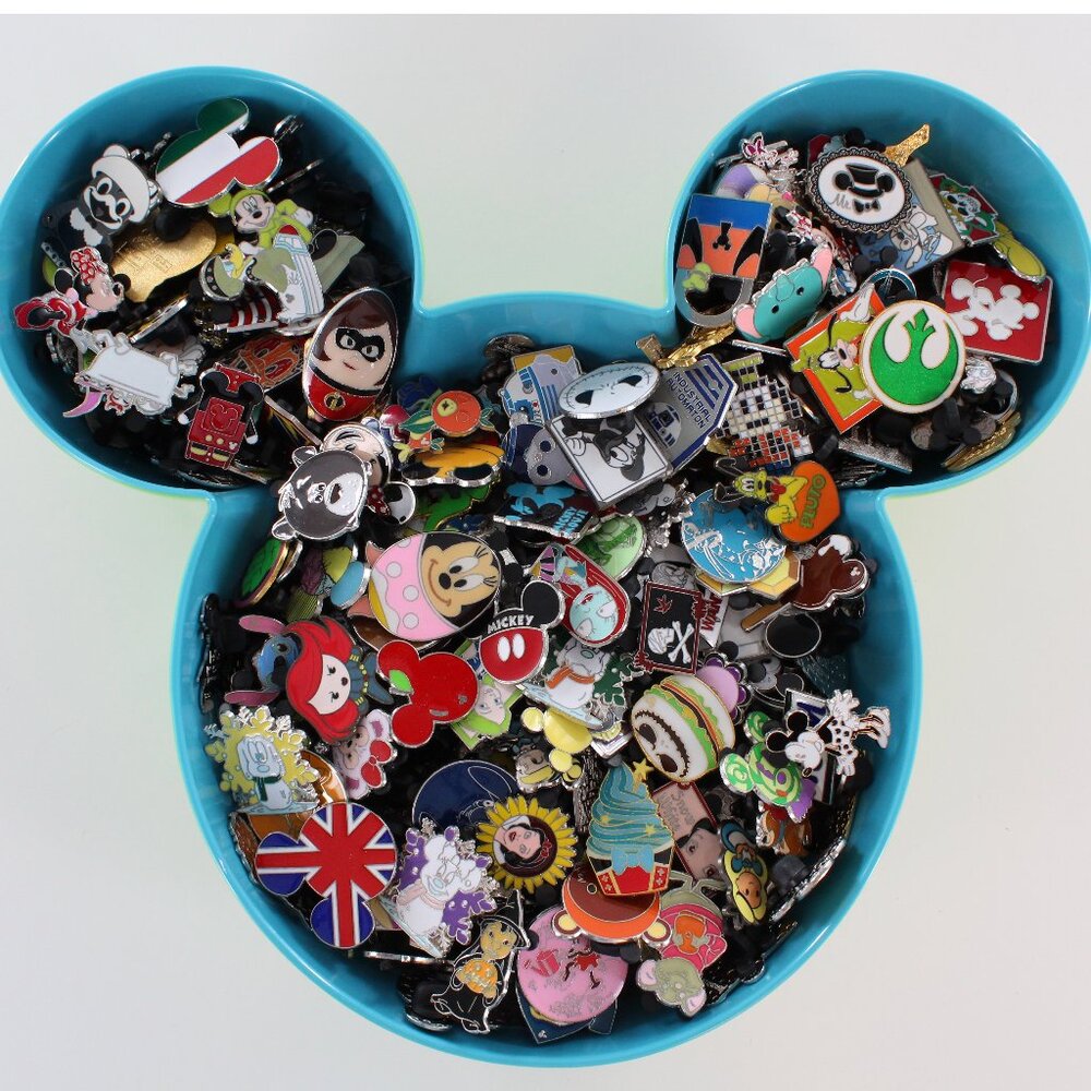 25 Disney Assorted Pins traded at Walt Disney World